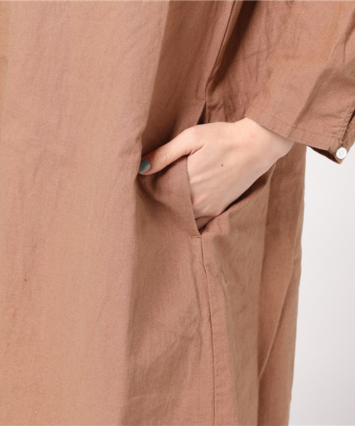 LBC（エルビーシー）の「袖ボリュームサックワンピース               （ワンピース・レディース・ピンク/グレー・LARGE/MEDIUM）」の4枚目の写真