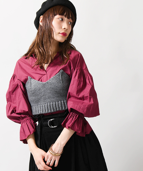 DuKKah（デュカ）の「Dukkah/カラーロービングニットビスチェ（ニット/セーター・レディース・オフホワイト/ブラック/サックスブルー/ピンク/杢グレー/マスタード・FREE）」の3枚目の写真