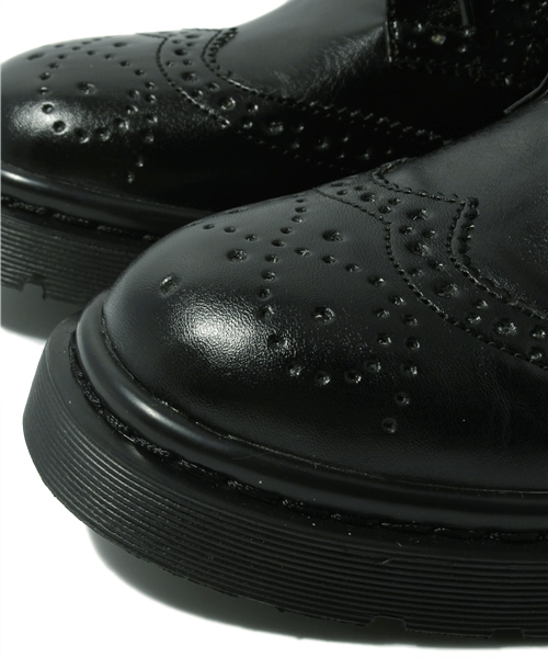 one after another NICE CLAUP（ワンアフターアナザーナイスクラップ）の「レースアップシューズ（ブーツ・レディース・ブラック/ボルドー/レオパード・MEDIUM/LARGE）」の6枚目の写真