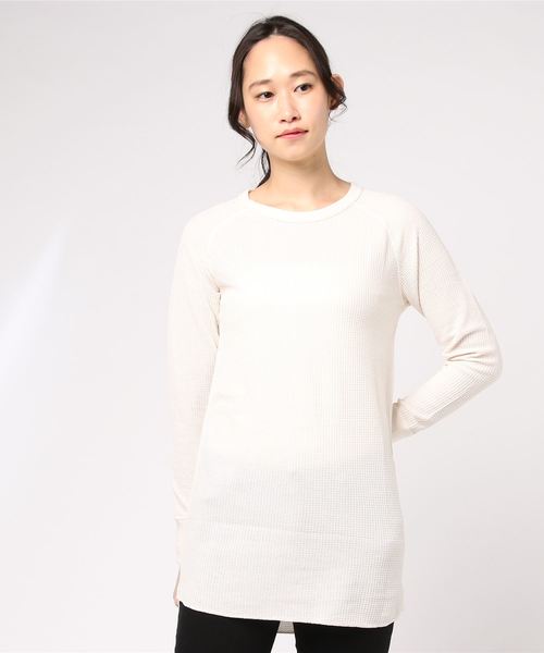 JEMORGAN（ジェーイーモーガン）の「JEMORGAN / サーマル ラグランスリーブ ラウンドカット ロング丈 クルーネック ロングTシャツ（Tシャツ/カットソー・レディース・ホワイト/ブラック/グレー/ナチュラル/カーキ/ネイビー/レッド・FREE）」の22枚目の写真