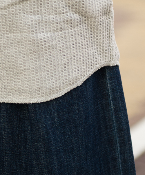 JEMORGAN（ジェーイーモーガン）の「JEMORGAN / サーマル ラグランスリーブ ラウンドカット ロング丈 クルーネック ロングTシャツ（Tシャツ/カットソー・レディース・ホワイト/ブラック/グレー/ナチュラル/カーキ/ネイビー/レッド・FREE）」の9枚目の写真