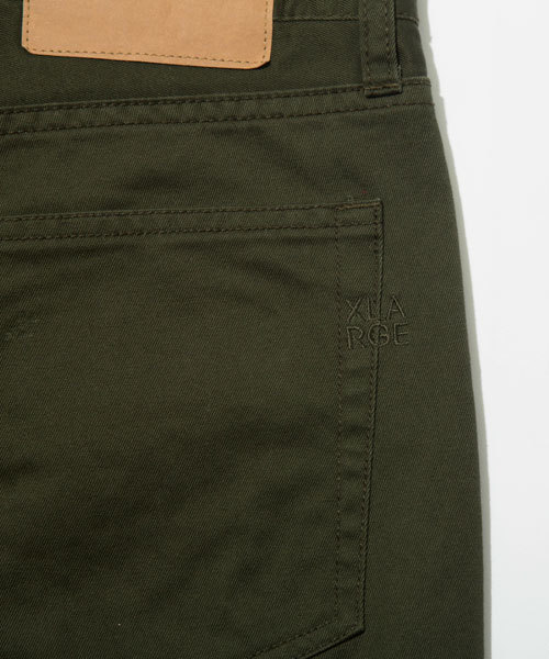 XLARGE（エクストララージ）の「5POCKET CHINO SLIM（チノパンツ・メンズ・ブラック/カーキ/バーガンディー/オリーブ/ネイビー・32inch/30inch/34inch/36inch）」の8枚目の写真