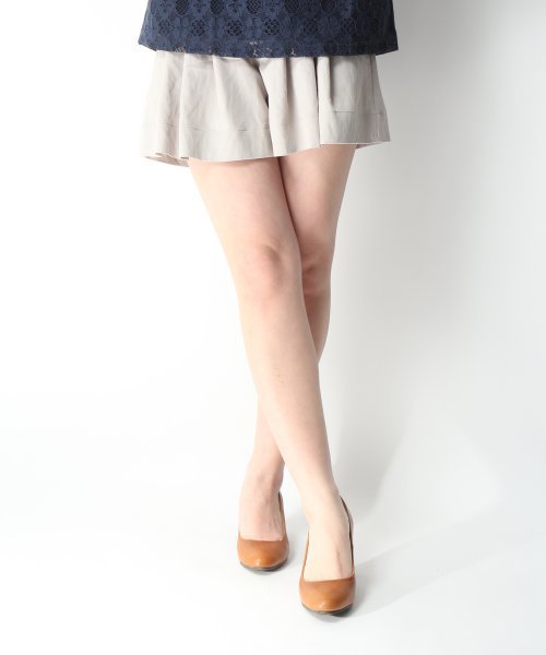 GLOBAL WORK(グローバルワーク)の「【GLOBAL WORK】TRタックキュロット(その他パンツ・レディース・グレー/ブラック・MEDIUM/LARGE)」の2枚目の写真