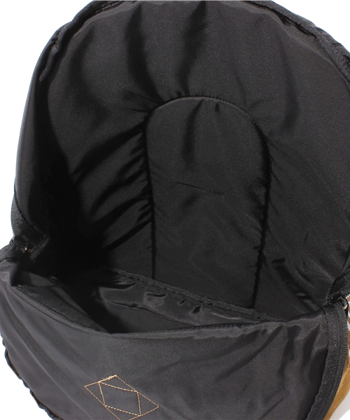 OUTDOOR PRODUCTS（アウトドアプロダクツ）の「[アウトドア]OUTDOOR ストライプバックパック（バックパック/リュック・レディース・ブラウン/ネイビー・フリー）」の7枚目の写真