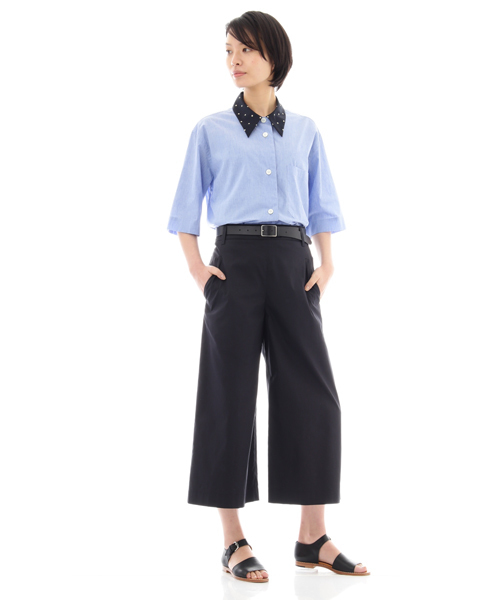 MARGARET HOWELL(マーガレットハウエル)の「COTTON SILK POPLIN(その他パンツ・レディース・ネイビー/グレー・1/2/3/0)」の4枚目の写真