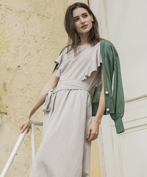 Emma Taylor（エマテイラー）の「14Gパールボタンコンパクトカーディガン（カーディガン/ボレロ・レディース・ホワイト/ブラック/グリーン・FREE）」の3枚目の写真