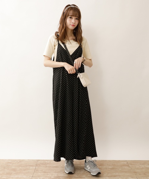 earth music&ecology(アースミュージックアンドエコロジー)の「SET2点サロペット+半袖プルオーバー(サロペット/オーバーオール・レディース・ブラック/ライトブラウン/ドット・FREE)」の3枚目の写真