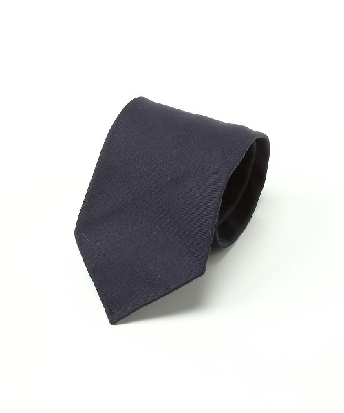 Cricket（クリケット）の「「AD&C」アーディ アンド シー HOLLAND&SHERRY製生地 無地 ネクタイ（ネクタイ・メンズ・グレー/ネイビー/キャメル・FREE）」の2枚目の写真