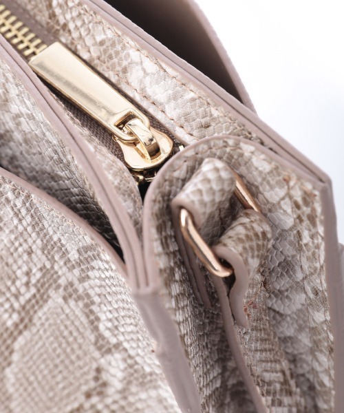 GLOBAL WORK（グローバルワーク）の「ラクカルショルダー/861860（ショルダーバッグ・レディース・ブラック/ライトグレー/オフホワイト/ライトベージュ・FREE）」の8枚目の写真