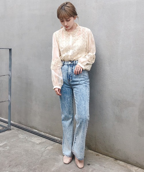 one after another NICE CLAUP（ワンアフターアナザーナイスクラップ）の「【WEB限定】レース刺繍シアーブラウス（シャツ/ブラウス・レディース・ブラック/ベージュ/オフホワイト/ブルーグレー/ピンクベージュ・FREE）」の17枚目の写真