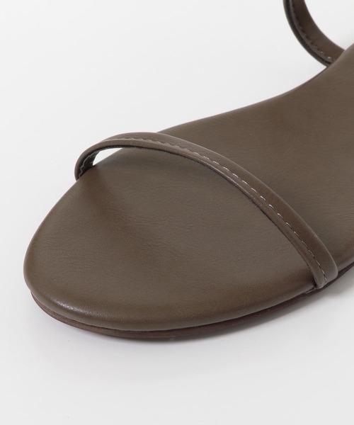 URBAN RESEARCH DOORS（アーバンリサーチドアーズ）の「ダブルストラップサンダル∴（サンダル・レディース・ブラウン/ベージュ・38/37/36）」の4枚目の写真