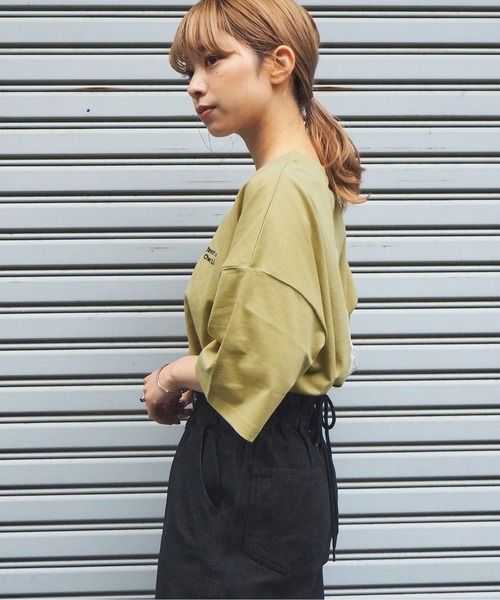 tiptop（ティップトップ）の「2020SS　アソートプリント後ろタタキツケBIGTシャツ（Tシャツ/カットソー・レディース・ブラック/パープル/オフホワイト/グリーン/アイボリー/スミクロ・FREE）」の8枚目の写真