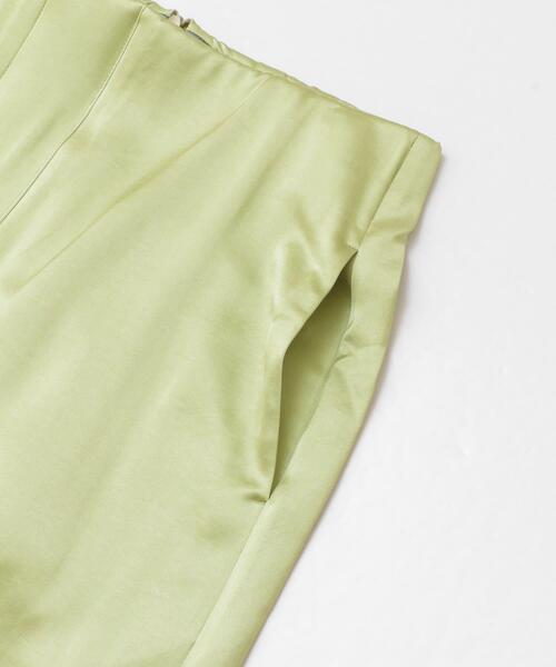 LAATO(ラート)の「SATIN TIGHT SKIRT(スカート・レディース・グレー/オフホワイト/イエロー・FREE)」の7枚目の写真