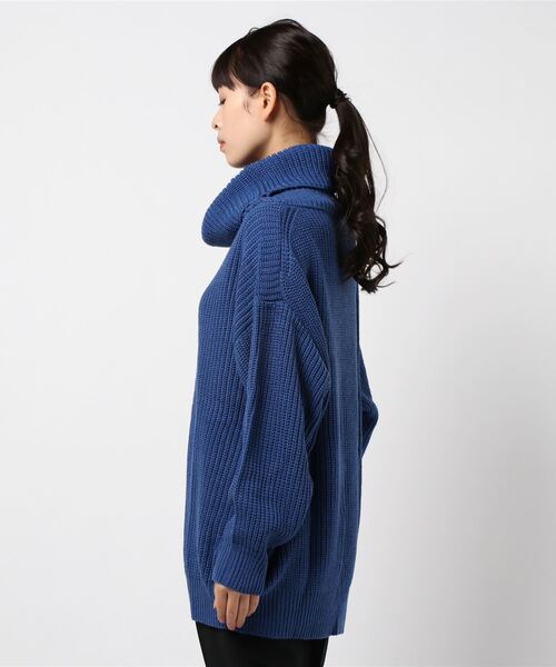coca(coca)(コカ)の「ボリュームネックニットトップス(ニット/セーター・レディース・アイボリー/ブルー/ブラック/イエロー・ONE SIZE)」の5枚目の写真