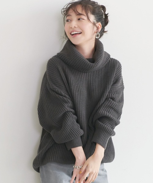 coca(coca)(コカ)の「ボリュームネックニットトップス(ニット/セーター・レディース・アイボリー/ブルー/ブラック/イエロー・ONE SIZE)」の3枚目の写真