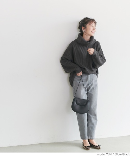 coca(coca)(コカ)の「ボリュームネックニットトップス(ニット/セーター・レディース・アイボリー/ブルー/ブラック/イエロー・ONE SIZE)」の9枚目の写真
