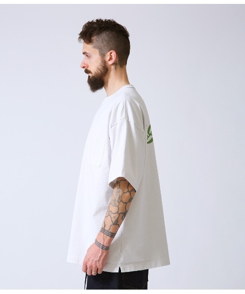 Tシャツ・カットソー Golden Printed T-shirt GOLD(ゴールド)の「GOLD / ゴールド:HEAVY COTTON BOX TEE