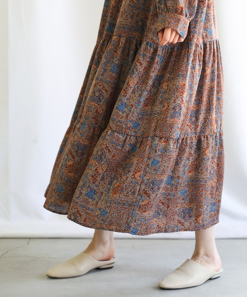 select MOCA（セレクトモカ）の「2021 SS 小花柄レトロティアードワンピース（ワンピース・レディース・ホワイト/ブラウン・FREE）」の13枚目の写真