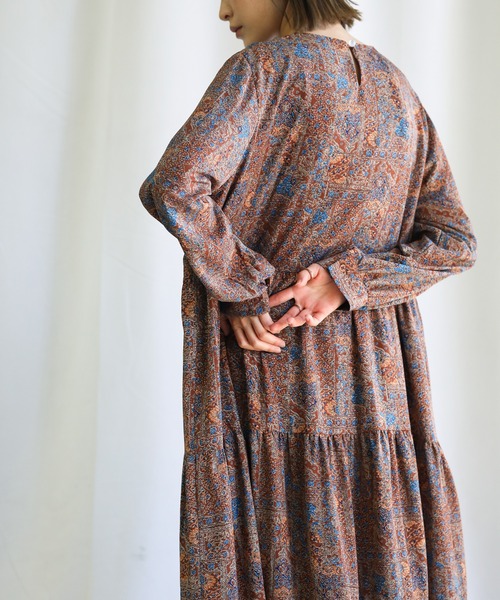 select MOCA（セレクトモカ）の「2021 SS 小花柄レトロティアードワンピース（ワンピース・レディース・ホワイト/ブラウン・FREE）」の12枚目の写真