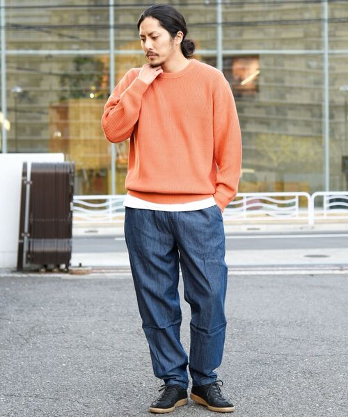 SHIPS（シップス）の「【WEB限定】SHIPS: 《洗えるニット》畦編み リラックスフィット クルーネック プルオーバー（ニット/セーター・メンズ・オフホワイト/チャコールグレー/カーキ/ネイビー/ロイヤルブルー/ラベンダー/イエロー/オレンジ・SMALL/MEDIUM/LARGE/X-LARGE/XX-LARGE）」の10枚目の写真