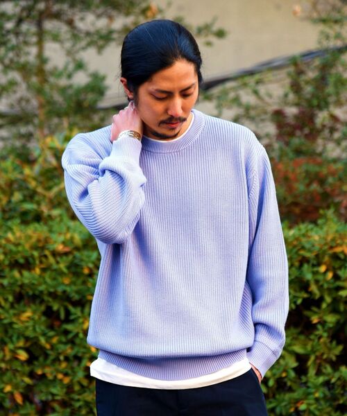 SHIPS（シップス）の「【WEB限定】SHIPS: 《洗えるニット》畦編み リラックスフィット クルーネック プルオーバー（ニット/セーター・メンズ・オフホワイト/チャコールグレー/カーキ/ネイビー/ロイヤルブルー/ラベンダー/イエロー/オレンジ・SMALL/MEDIUM/LARGE/X-LARGE/XX-LARGE）」の14枚目の写真