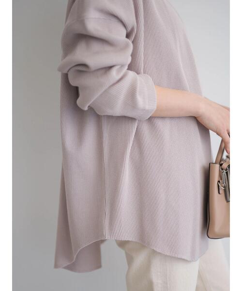 AMERICAN HOLIC（アメリカンホリック）の「編み違いカットプルオーバー　＊（Tシャツ/カットソー・レディース・チャコールグレー/アイボリー/ライトピンク・M/L）」の22枚目の写真