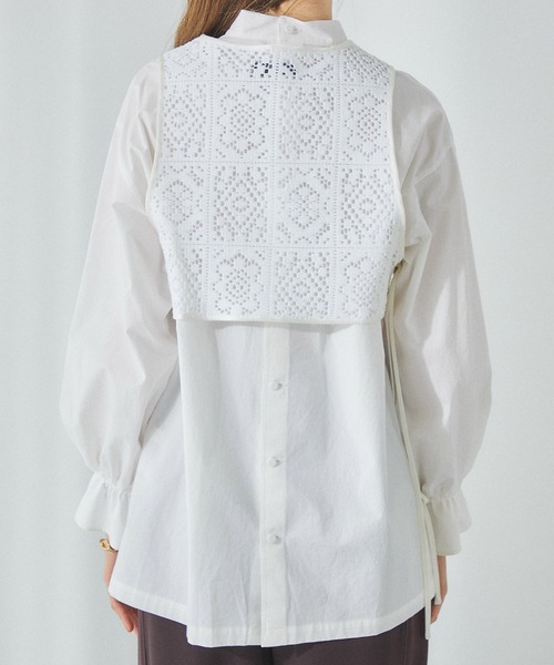 PUBLIC TOKYO(パブリックトウキョウ)の「クロシェレイヤーバンドカラーシャツ(シャツ/ブラウス・レディース・ホワイト/ブラック・FREE)」の19枚目の写真