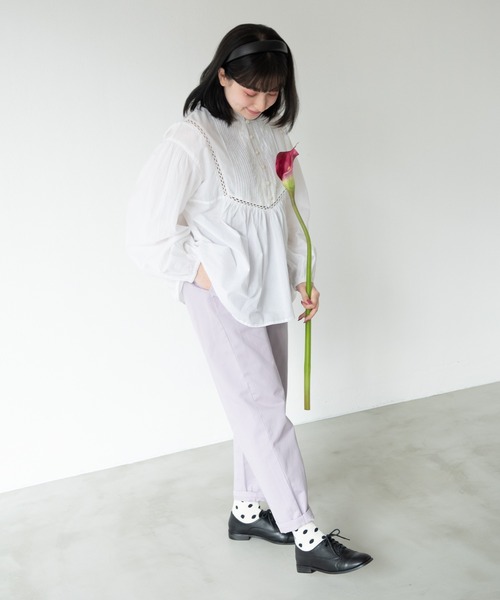 MERLOT(メルロー)の「ウォッシュドツイルテーパードパンツ(その他パンツ・レディース・ベージュ/パープル/ライトグリーン・FREE)」の12枚目の写真