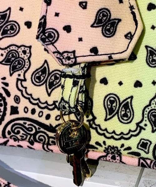 B'2nd(ビーセカンド)の「FKYB(エフケーワイビー)Paisley mini bag / ペイズリーミニバッグ(トートバッグ・レディース・ホワイト/ブラック/その他・FREE)」の7枚目の写真