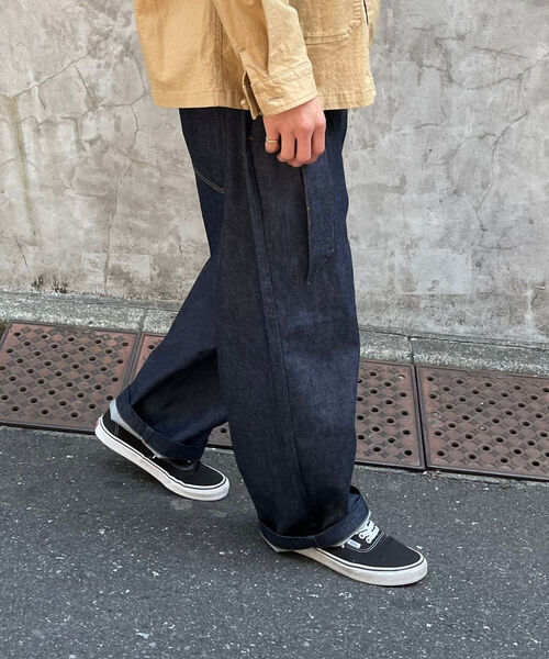 GLOSTER（グロスター）の「【unlume/アンルーム】NOAH PANTS ワイドテーパード タックパンツ（その他パンツ・メンズ・インディゴブルー/ホワイト/ブラック/グリーン・L/M）」の4枚目の写真