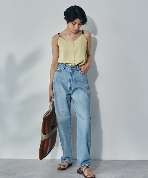 ECRIRE（エクリール）の「フロントボタンキャミ（キャミソール・レディース・ブラック/オフホワイト/イエロー/グリーン/ラベンダー・フリー）」の15枚目の写真