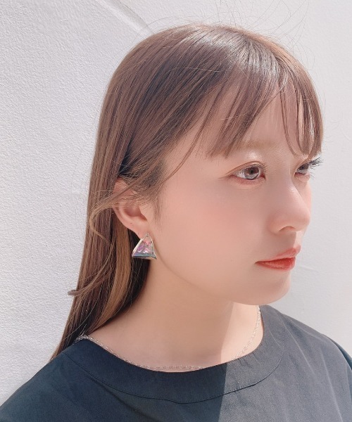 VANNIE U(ヴァニーユー)の「Aurorastone pierce(ピアス(両耳用)・レディース・クリア・FREE)」の4枚目の写真