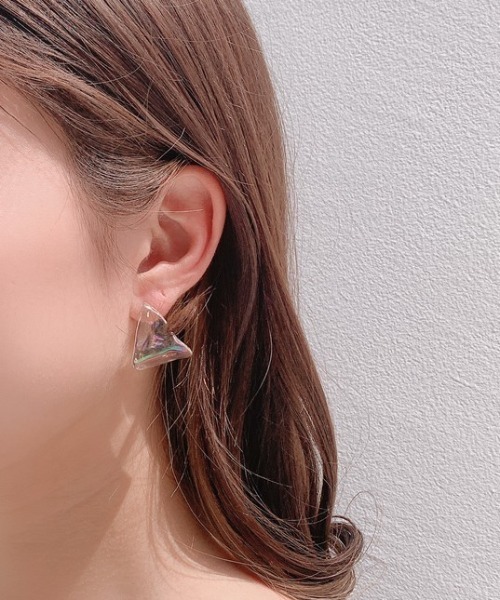 VANNIE U(ヴァニーユー)の「Aurorastone pierce(ピアス(両耳用)・レディース・クリア・FREE)」の5枚目の写真