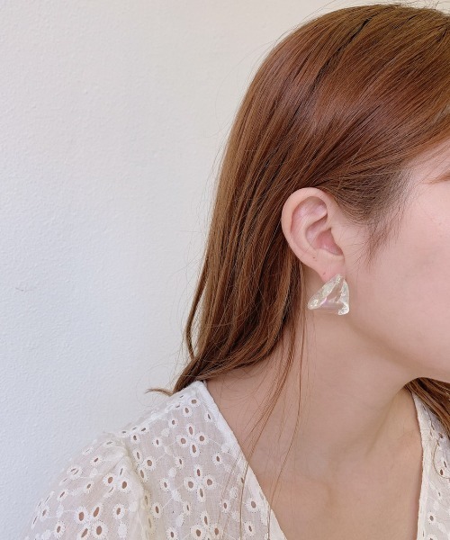 VANNIE U(ヴァニーユー)の「Aurorastone pierce(ピアス(両耳用)・レディース・クリア・FREE)」の9枚目の写真