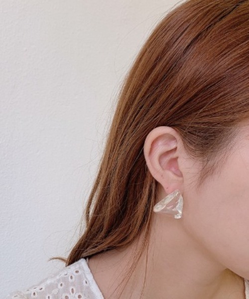 VANNIE U(ヴァニーユー)の「Aurorastone pierce(ピアス(両耳用)・レディース・クリア・FREE)」の8枚目の写真