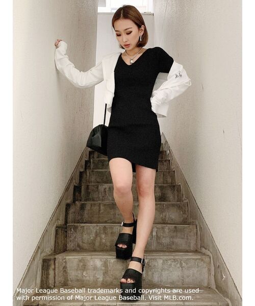 MLB（メジャーリーグベースボール）の「GYDA×MLB BasicショートPK（パーカー・レディース・オフホワイト/グレー/チャコールグレー・FREE）」の6枚目の写真