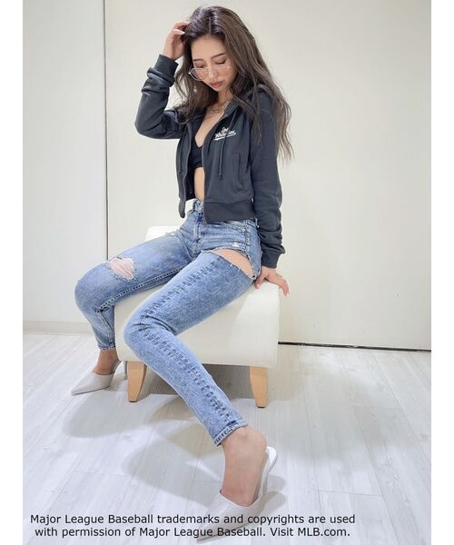 MLB（メジャーリーグベースボール）の「GYDA×MLB BasicショートPK（パーカー・レディース・オフホワイト/グレー/チャコールグレー・FREE）」の13枚目の写真