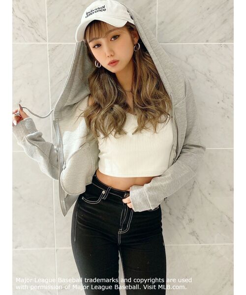 MLB（メジャーリーグベースボール）の「GYDA×MLB BasicショートPK（パーカー・レディース・オフホワイト/グレー/チャコールグレー・FREE）」の19枚目の写真