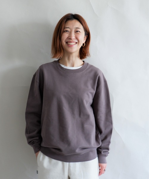 MANASTASH（マナスタッシュ）の「MANASTASH/マナスタッシュ　W's SWEAT BACK LOGO　ウィメンズ　スウェット　バックロゴ（スウェット・レディース・チャコールグレー/サンドベージュ/ナチュラル/パープル・MEDIUM）」の12枚目の写真
