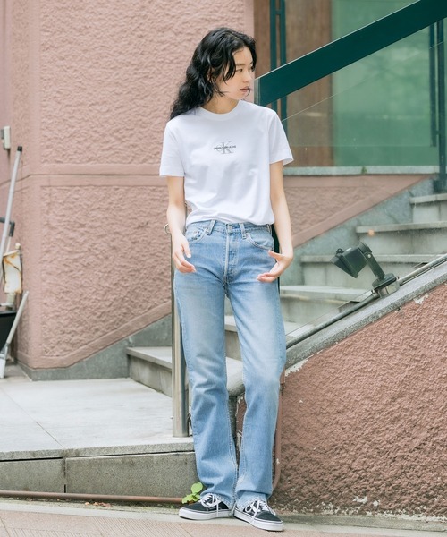 Calvin Klein Jeans（カルヴァンクラインジーンズ）の「Calvin Klein Jeans/カルバンクラインジーンズ ワンポイントロゴTシャツ（Tシャツ/カットソー・メンズ・ホワイト/ブラック・S/M/L）」の17枚目の写真