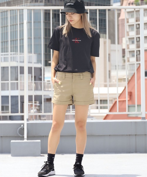 Calvin Klein Jeans（カルヴァンクラインジーンズ）の「Calvin Klein Jeans/カルバンクラインジーンズ ワンポイントロゴTシャツ（Tシャツ/カットソー・メンズ・ホワイト/ブラック・S/M/L）」の8枚目の写真