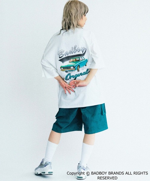 BAD BOY（バッドボーイ）の「∴WEGO/BAD BOYバッグプリント半袖Tシャツ（Tシャツ/カットソー・メンズ・ホワイト/ブラック・MEDIUM/LARGE）」の7枚目の写真