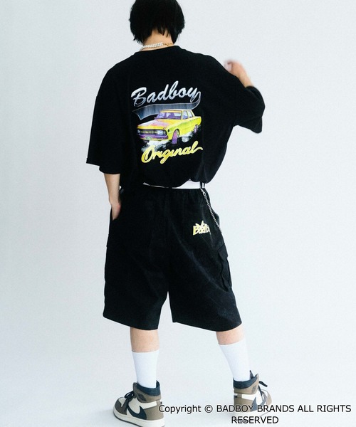 BAD BOY（バッドボーイ）の「∴WEGO/BAD BOYバッグプリント半袖Tシャツ（Tシャツ/カットソー・メンズ・ホワイト/ブラック・MEDIUM/LARGE）」の10枚目の写真