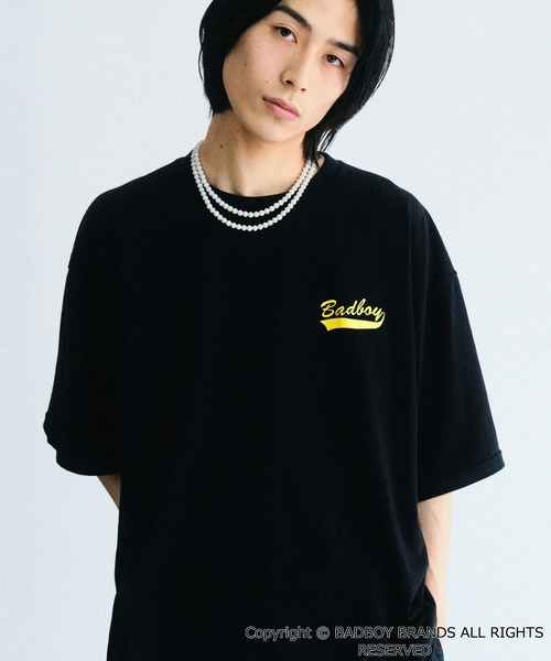 BAD BOY（バッドボーイ）の「∴WEGO/BAD BOYバッグプリント半袖Tシャツ（Tシャツ/カットソー・メンズ・ホワイト/ブラック・MEDIUM/LARGE）」の11枚目の写真
