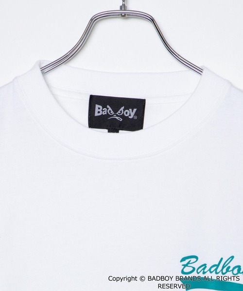 BAD BOY（バッドボーイ）の「∴WEGO/BAD BOYバッグプリント半袖Tシャツ（Tシャツ/カットソー・メンズ・ホワイト/ブラック・MEDIUM/LARGE）」の16枚目の写真