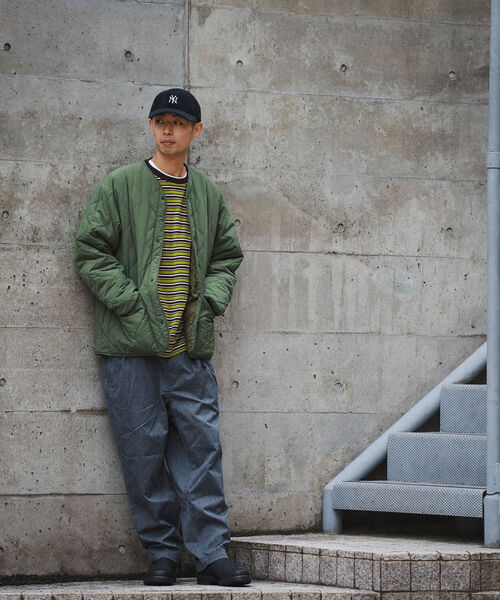 BEAMS（ビームス）の「BEAMS / ウェビング バギー テーパード パンツ（その他パンツ・メンズ・ブラック/グレー系その他・SMALL/MEDIUM/LARGE/X-LARGE）」の5枚目の写真