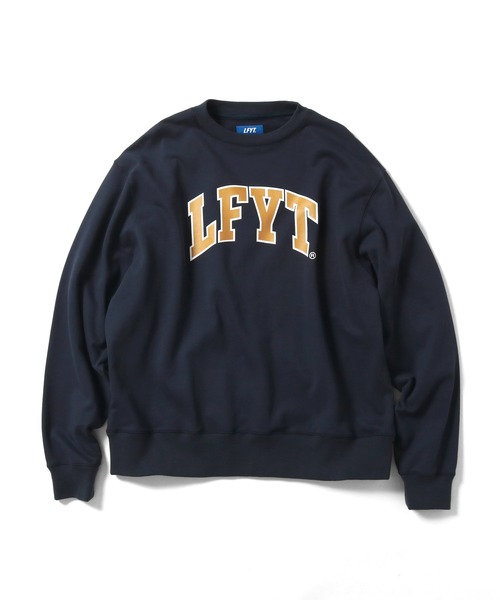 Lafayette（ラファイエット）の「LFYT ラファイエット [Lafayette] - アーチロゴ クルーネック スウェットシャツ [LFYT ARCH LOGO CREWNECK SWEATSHIRT]（スウェット・メンズ・アッシュグレー/ライトブルー/ブラック/パープル/ネイビー・M/L/XL/XXL/S）」の4枚目の写真