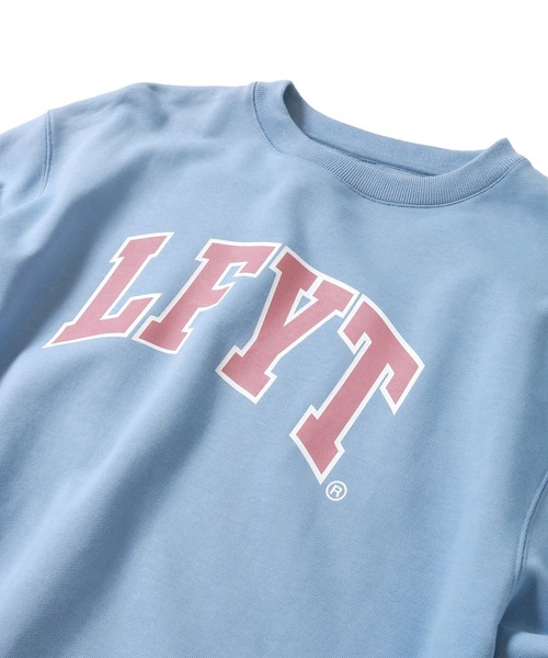 Lafayette（ラファイエット）の「LFYT ラファイエット [Lafayette] - アーチロゴ クルーネック スウェットシャツ [LFYT ARCH LOGO CREWNECK SWEATSHIRT]（スウェット・メンズ・アッシュグレー/ライトブルー/ブラック/パープル/ネイビー・M/L/XL/XXL/S）」の10枚目の写真