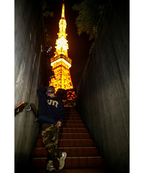 Lafayette（ラファイエット）の「LFYT ラファイエット [Lafayette] - アーチロゴ クルーネック スウェットシャツ [LFYT ARCH LOGO CREWNECK SWEATSHIRT]（スウェット・メンズ・アッシュグレー/ライトブルー/ブラック/パープル/ネイビー・M/L/XL/XXL/S）」の18枚目の写真