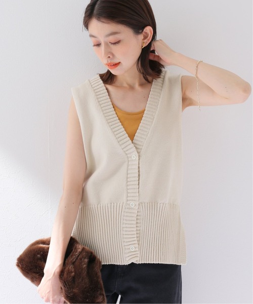 Spick & Span(スピックアンドスパン)の「ソフトコアヤーンフロンタブルベスト(ベスト・レディース・ネイビー/アイボリー・FREE)」の2枚目の写真